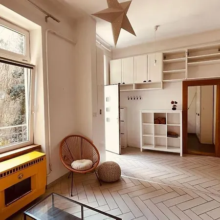 Chestnut - A Charming And Warm Feel Place Budapeszt